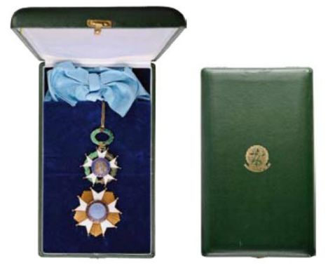 ORDER OF THE SOUTHERN CROSS Grand Cross Set. Sash Badge, gilt Silver, original suspension device, loop and complete sash. Bre