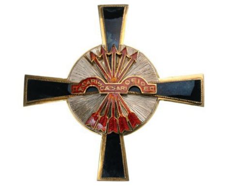 ORDER OF THE YOKE AND ARROWS Grand Cross Star, instituted in 1937. Breast Star, 70 mm, gilt Silver, multipart construction, b