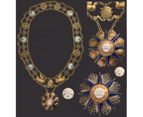 ORDER OF PIUS IX Collar Chain and Grand Cross Set, instituted in 1847. Chain, 700 mm, gilt Silver, enameled, with 12 medallio