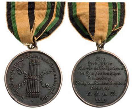 5TH ARMY CORPS VOLUNTEERS MEDAL, INSTITUTED IN 1814 Breast Badge, Iron with silver rim, 38 mm, original suspension ring and r