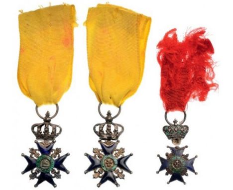 Decorations of the Lily, with blue enamel, instituted in 1814 Lot of 2 Breast Badges (suspension of the crown on the small on