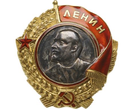 ORDER OF LENIN “Silver Head” type. Breast Badge, 40 mm, GOLD, with enameled details, centre medallion in patinated silver, wi