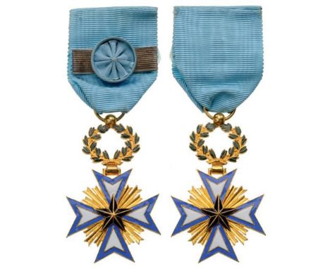 ORDER OF THE BLACK STAR Officer’s Cross, instituted in 1892. Breast Badge, gilt Bronze, 38 mm, both sides enameled, both cent