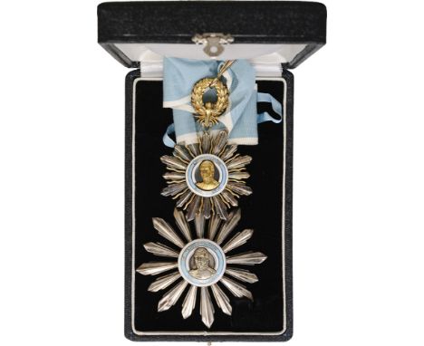 ORDER OF SAN MARTIN Grand Officer's Set. Neck Badge, 93x66 mm, Silver partially gilt, enameled, superimposed parts gilt Silve