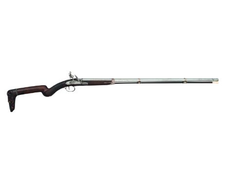 A RARE 20 BORE FRENCH FLINTLOCK SPORTING GUN BY HONORÉ MAYE À MARSEILLE, EARLY 19TH CENTURY with tapering barrel of ~hog~s ba