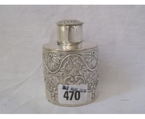 Cylindrical tea caddy with embossed sides 2.5” dia   Birm 1904 by S&Co 90g       