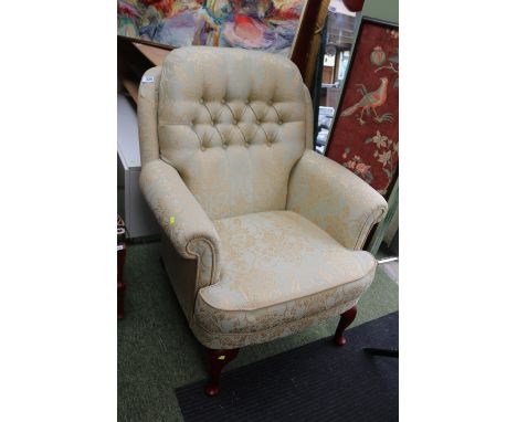 Upholstered button Elbow chair 