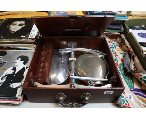 19thC Cased set of Customs Inspectors scales engraved Buckinghamshire to Weight 7lbs with a set of Bell weights 
