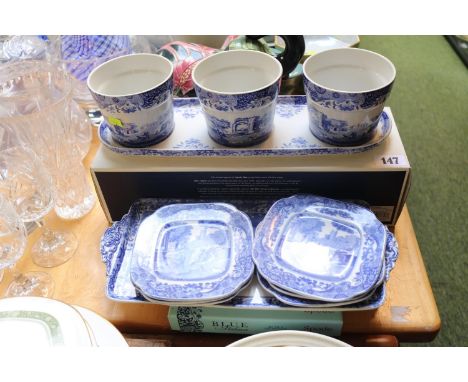 Boxed set of 3 Herb Pots with tray and assorted Spode Italian scenes 