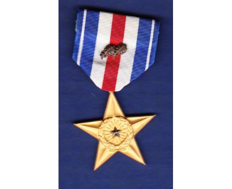 USA Silver Star Medal with Army Service oak leaf pip. GVF