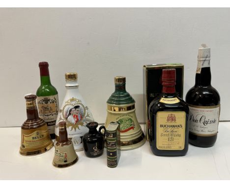 A single bottle of Bucanan's de Luxe Scotch Whisky, 12 year old and two Bells ceramic flasks and mixed wines and spirits,  Lo