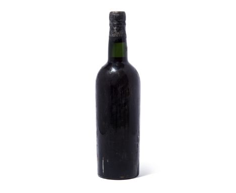 1 bottle Graham 1963 Douro Embossed capsule. No label. Level into neck