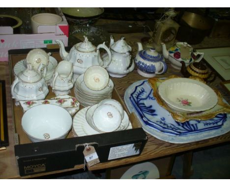 A 19th Century Rockingham style gilt edged tea service, a  Royal Albert trinket dishes, Willow pattern teapot, blue and white