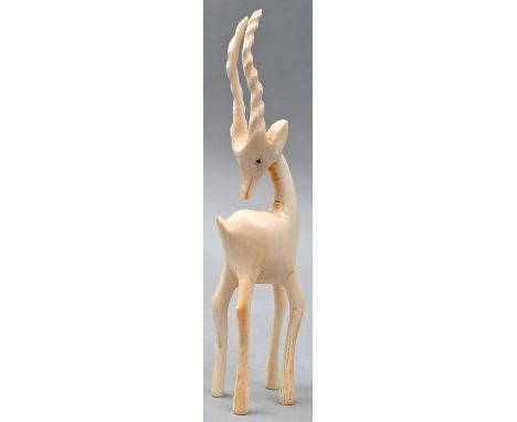   Figur einer Antilope, Afrika  Elfenbein, hergestellt vor 1945, 18 x 4,5 cm Figure of an Antilope, Africa ivory, made before