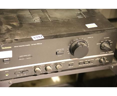 Technics stereo integrated stereo amplifier model SUV670. Not available for in-house P&amp;P 