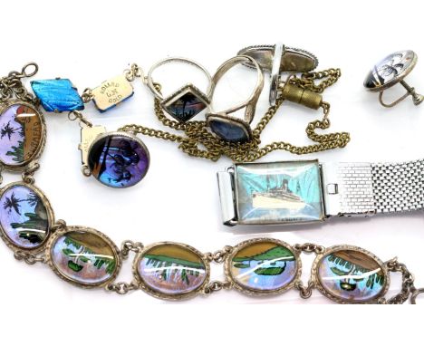Butterfly wing bracelets, rings and a necklace. P&amp;P Group 1 (£14+VAT for the first lot and £1+VAT for subsequent lots) 