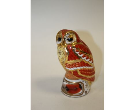 A ROYAL WORCESTER THE CONNOISSEUR COLLECTION TAWNY OWL MODEL