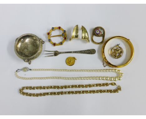 Costume jewellery, a gold plated bangle, Epns salt and pickle fork, faux pearls etc, (a lot) 