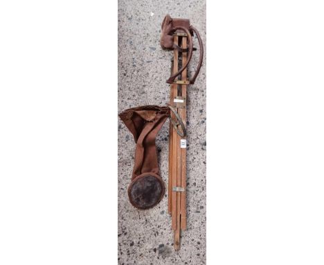 UNKNOWN POSSIBLY MILITARY TRIPOD STAND