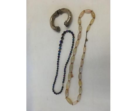 1 STONE &amp; 1 IRIDESCENT NECKLACE &amp; A WHITE METAL BANGLE A/F POSSIBLY SILVER