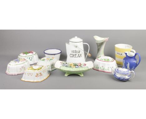 A collectiokn of Kitchenware items, including enamel cream jug, Cornishware milk jug, Sylvac 3399 vase and five Franklin Mint