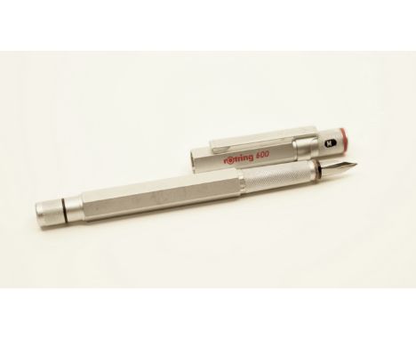 Rotring 600 early style Silver fountain pen. This silver stainless Rotring 600 is the early model with the knurled top and ha