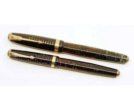 Parker Vacumatic double jewel lot (2). The lot consists of an Emerald Pearl Major with striped bottom jewel with 14k two tone