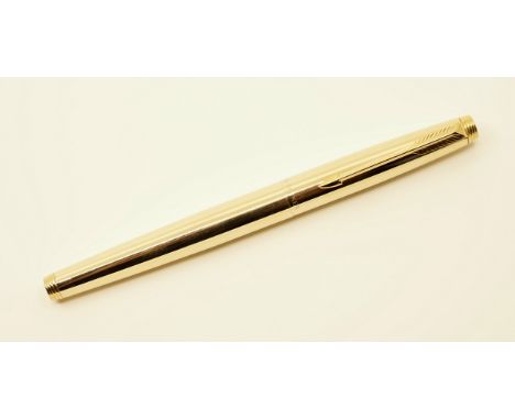 Parker 75 Solid 14k fountain pen. This is an clean example of a solid gold 75, free of dings, with a fine 14k nib, made in th