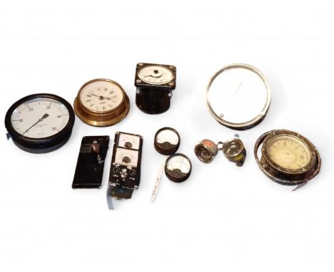 Instruments A Sestrel ship's gimbal compass, a Budenberg pressure gauge and further gauges (11)