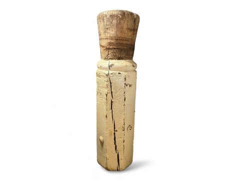 Wooden bollard Partially paintedDiameter: 25 cm Height 96cm