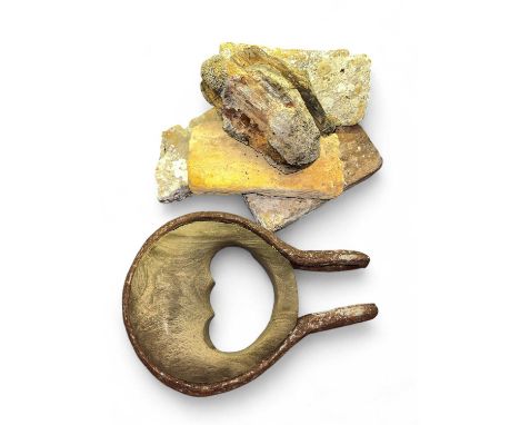 Santo Andre, Cape Verde 1856  A deadeye and a rigging pulley together with four Dutch bricks.SANTO ANDRE - 1856 Cape Verde le