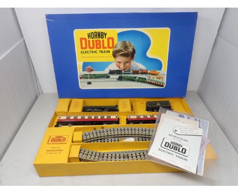 Hornby-Dublo EDP15 ‘Silver King’ Set, unused, superb box and literatureLocomotive and coaches in mint condition showing no si