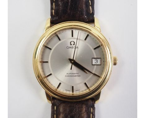 OMEGA Automatic Chronometer m. 18K Goldgehäuse. Nummeriert 80281855, mit Datumsanzeige und Lederarmband. Funktion nicht geprü