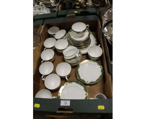 A TRAY OF ROYAL WORCESTER CONNAUGHT GILDED CHINA 