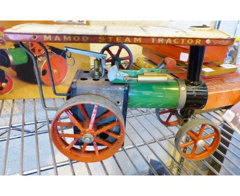 Mamod steam engine