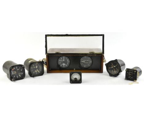Aviation interest ; R. D. Aviation, boxed Altimeter and Vertical Speed Indicator, for hot air balloon, Aeritalia Altimeter, K
