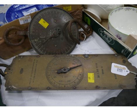 Salters No. 60T spring balance scales and Salters No. 20M spring balance scales 