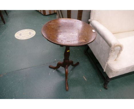 Circular turnover top tripod table in oak
