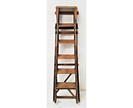 VINTAGE WOODEN A FRAME STEP LADDERwith five treads 