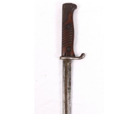 German S98 sword bayonet, having fullered blade stamped W K & C Solingen and hatched wood grip, blade length 52cm, bayonet le