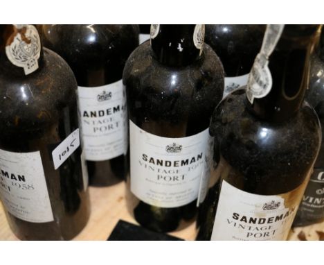 SANDEMAN 1960 vintage port, bottled in 1962, five bottles, also a bottle of 1958 vintage and FONSECA GUIMARAENS 1968 vintage 