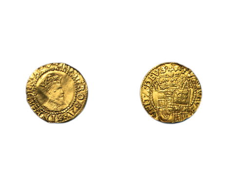 James I (1603-1625), Gold halfcrown, 1607, second coinage (1604-19), first crowned bust right, rev. crowned shield, mm. grape