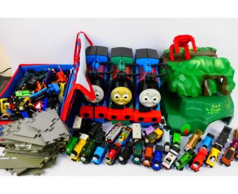 Gullane, Maxim Enterprise, Other - Thomas The Tank Engine - A lot to include 3 x plastic Thomas The Tank Engine carry cases a