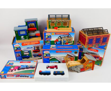 Learning Curve - Thomas and Friends - 5 x boxed Thomas and Friends sets - Lot includes a #LC99361 Chocolate Factory. A #99318