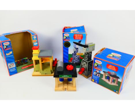 Learning Curve - Thomas and Friends - 3 x boxed Thomas sets - Lot includes a #LC99330 Engine Wash. A #LC99327 Cranky The Cran