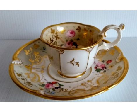 A Victorian Davenport Longport tea service comprising 8-cups and 12-saucers without damage or repair