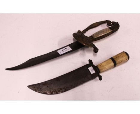 Republica de Chile dagger, eagle handle with mother of pearl grip, 37cm, together with another with curved blade and horn han