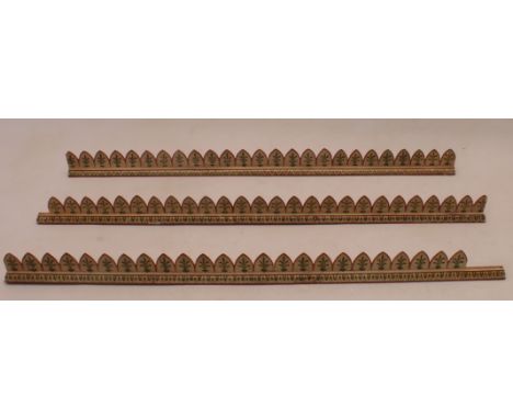 Three decorative pelmet boards painted with fleurs-de-lys - 141 cm long, 10 cm high