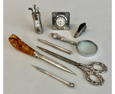 A collection of small silver items - including a pair of silver handled steel scissors, marked 'Sterling', 18.9cm long (old r