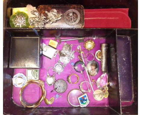 A Victorian jewellery box and contents including antique and vintage jewellery, cap badges etc. 